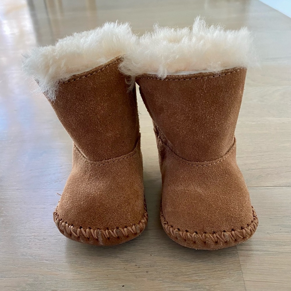 Baby UGG Boots (Jesse) Size 0/1 Chestnut color